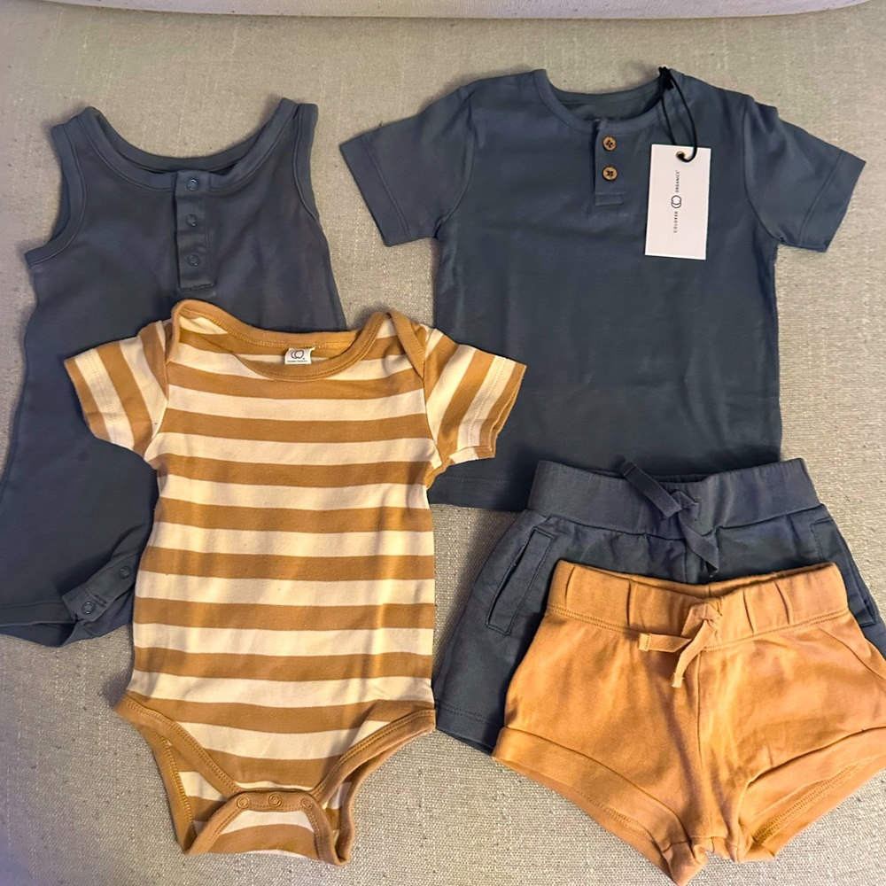 Set of 5 Colored Organics Baby boy clothes, Blue & Tan, SZ 6-12M Good condition